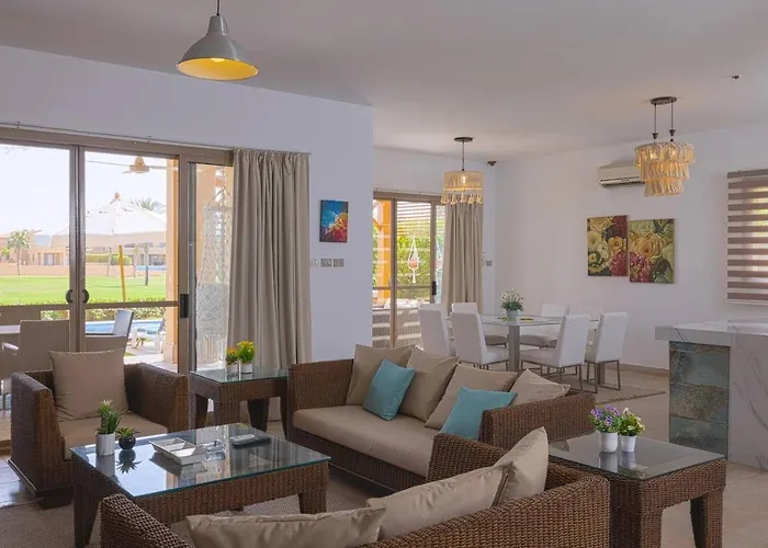 Safty Palm Oasis Private Pool & Access Ain Sukhna
